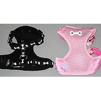 Black and Pink colors of the ActiveGo Harness for little dogs.