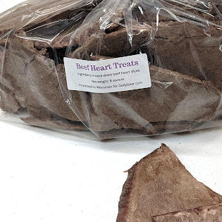 Beef Heart Treats for small dogs come in easy-to-break slices.