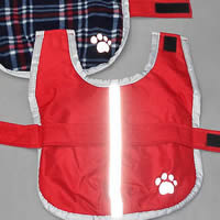 The reflective stripe on the Blanket Coat will keep your little dog visible when there is low light conditions.