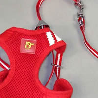 The EasyGo Harness flat, showing the front of the harness.