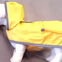 The Reversible Raincoat has reflective trim so you can see your dog at night.