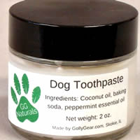 GG Naturals Dog Toothpaste 3 all natural ingredients in a glass jar.